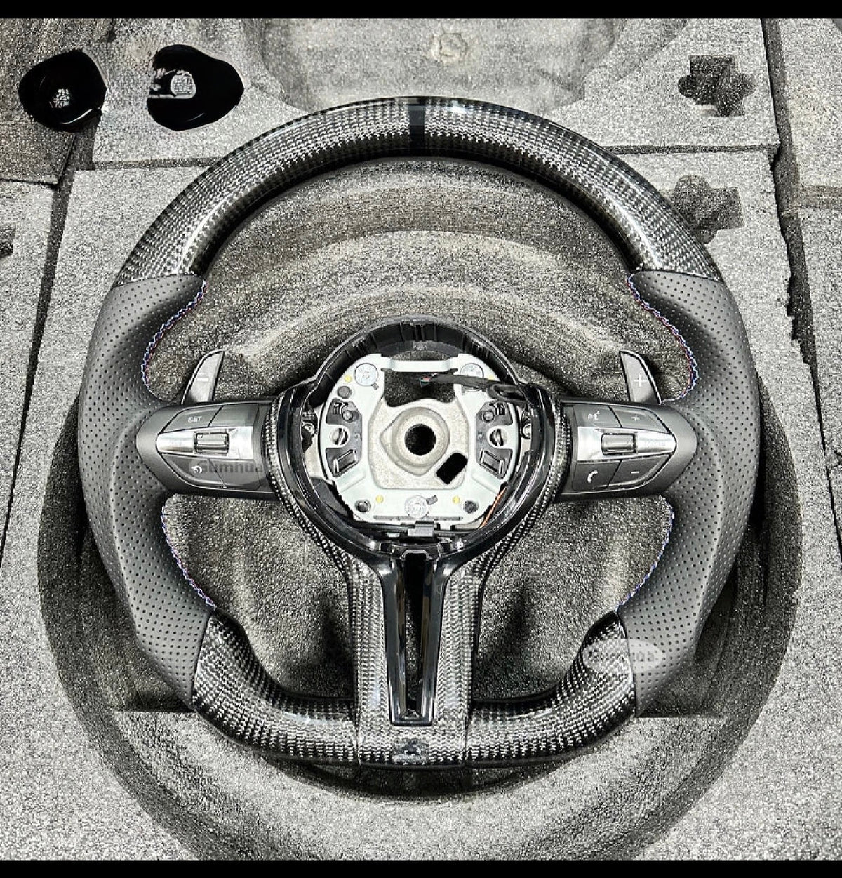 LuxRide™  F-Series AlcantaraLED — M Sport Steering Wheel