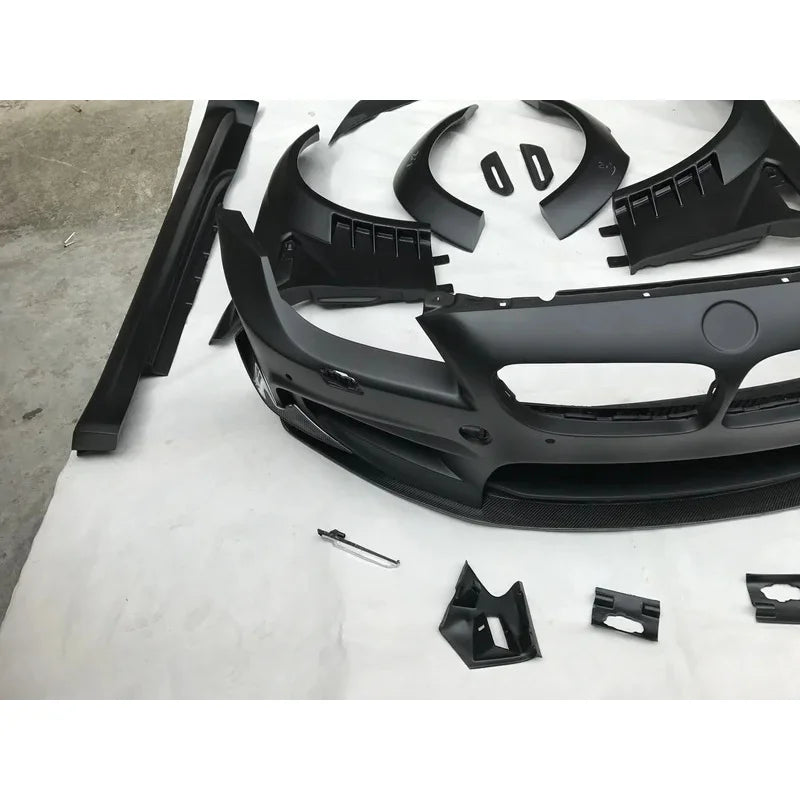 LuxRide™ M6 WideX — Carbon Wide Body Kit